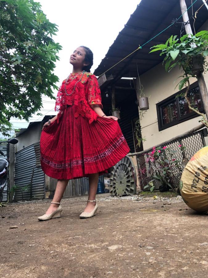 ホテル Cora Izone Cobán エクステリア 写真